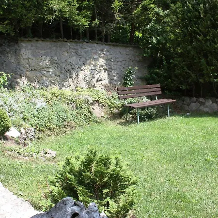Cozy Apartment In Wichenstein With Large Garden Apartment Goessweinstein