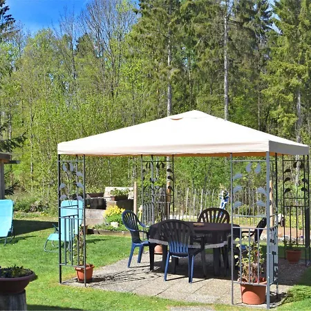 Cozy Apartment In Wichenstein With Large Garden * Goessweinstein