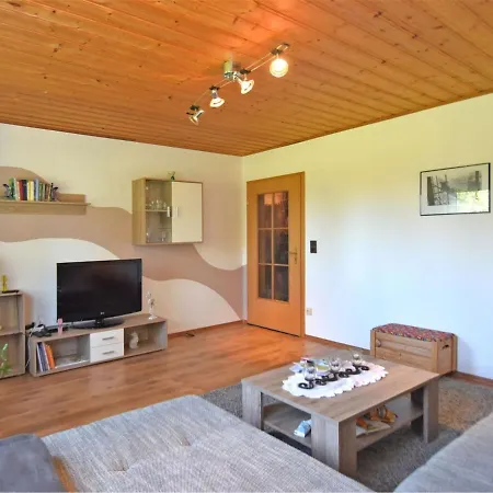 Cozy Apartment In Wichenstein With Large Garden